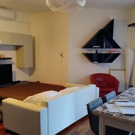 Domus Al Parco Гостевой дом Фьюмичино