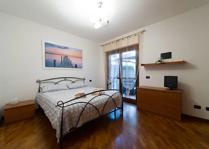 Domus Al Parco Фьюмичино