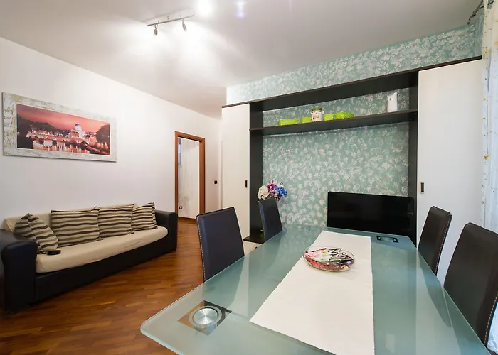 Domus Al Parco Фьюмичино